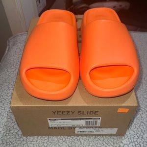 Adidas Yeezy Slide “Enflame Orange”